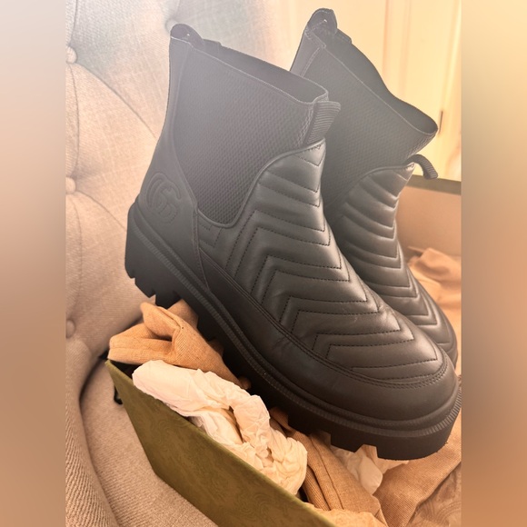 Gucci $1550 Calfskin Leather Nappa Matelasse Frances Chelsea Boots 39 9 Black - Picture 9 of 11